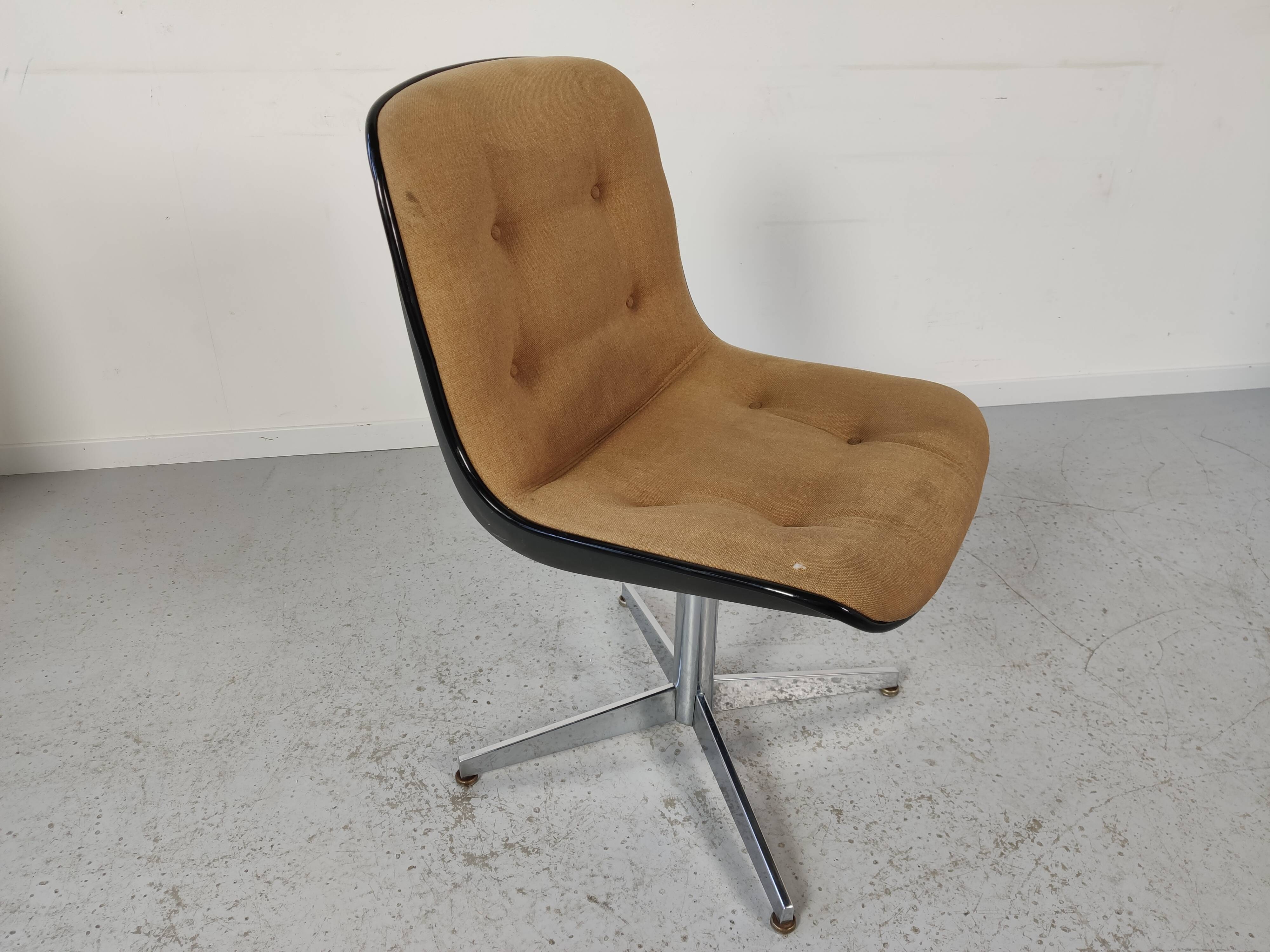 Randall Buck office chair for strafor, 70s