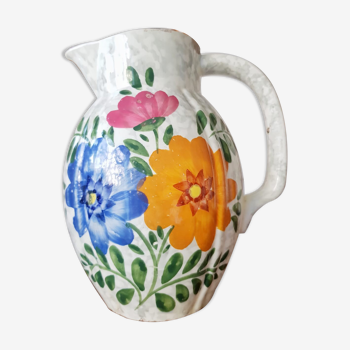 Pichet vase en céramique brillante fleurie