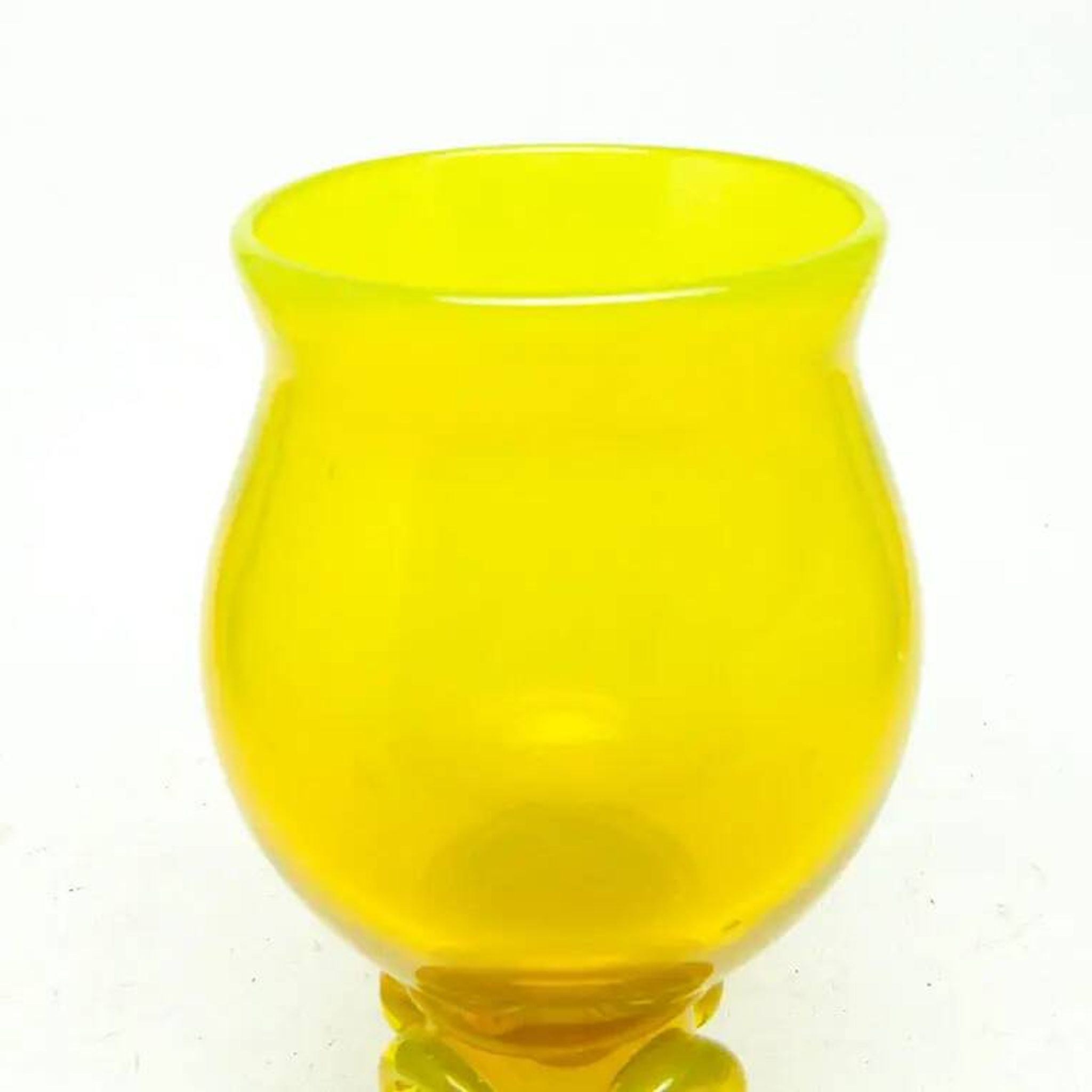 Modernism vase, yellow glass, designed by J. Słuczan-Orkusz, Poland, 1970s