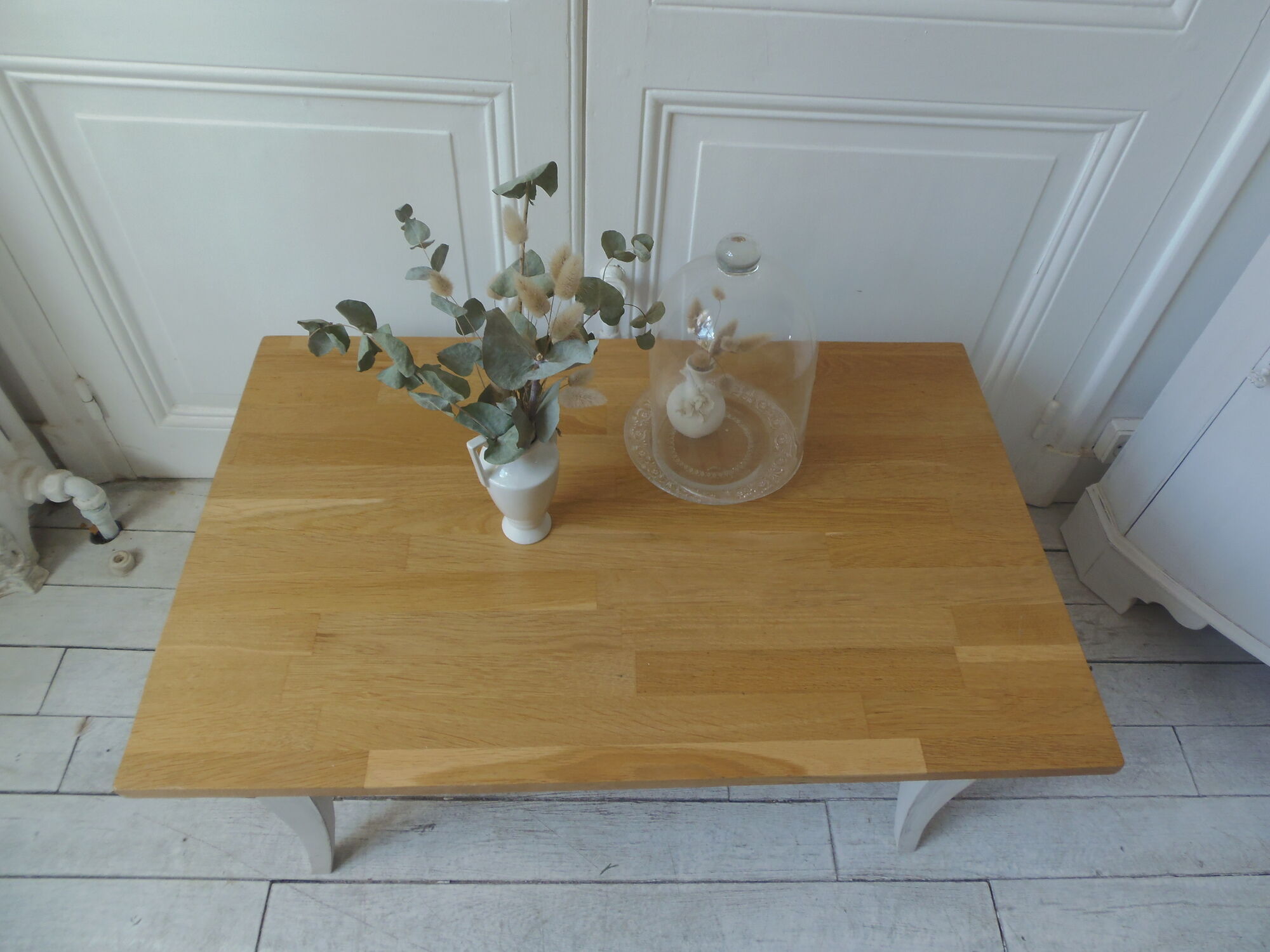 Vintage coffee table patinated pearl gray waxed finish, top against glued varnished oak