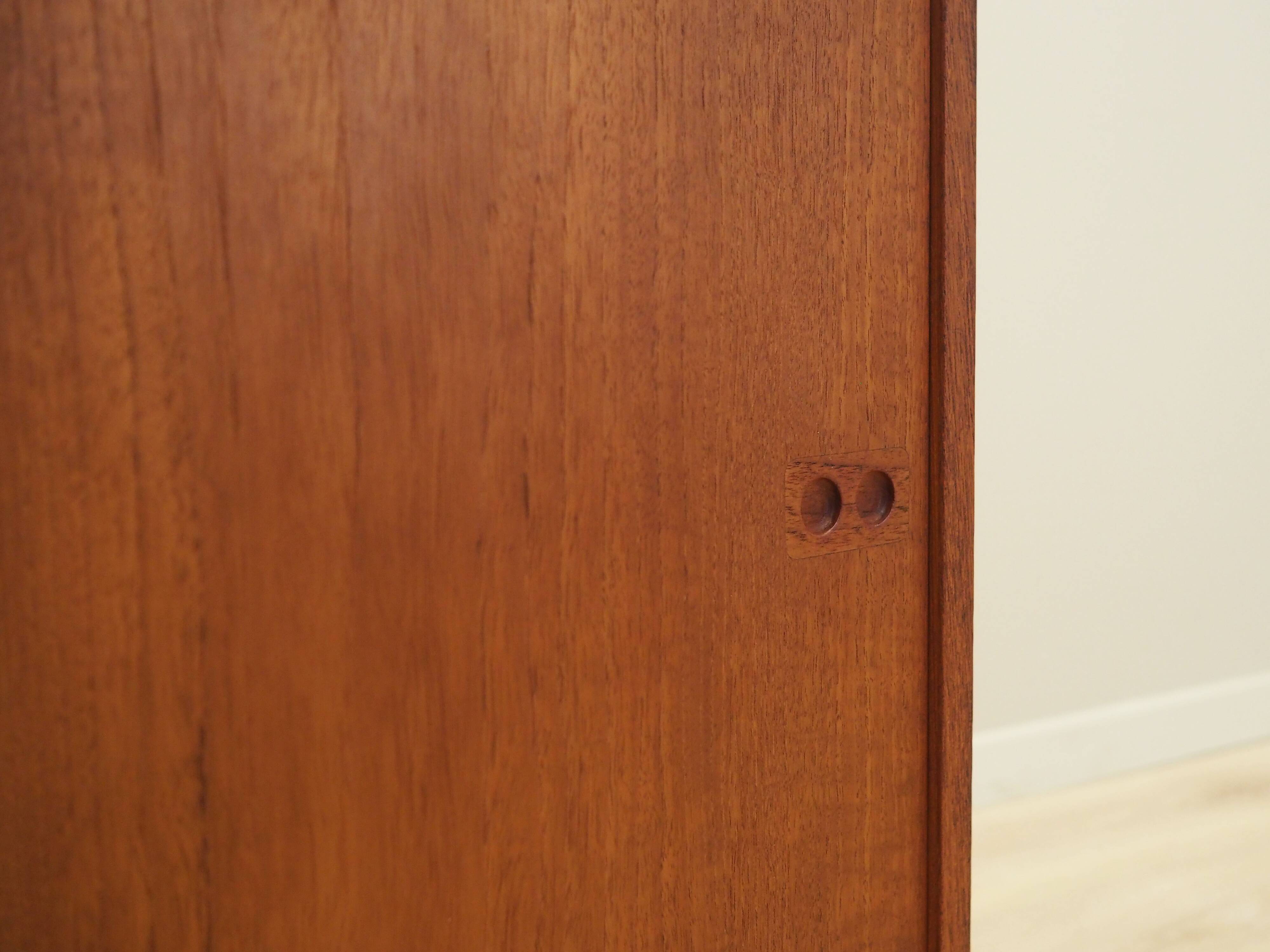 Teak cabinet, Danish design, 1960s, designer: Arne Vodder