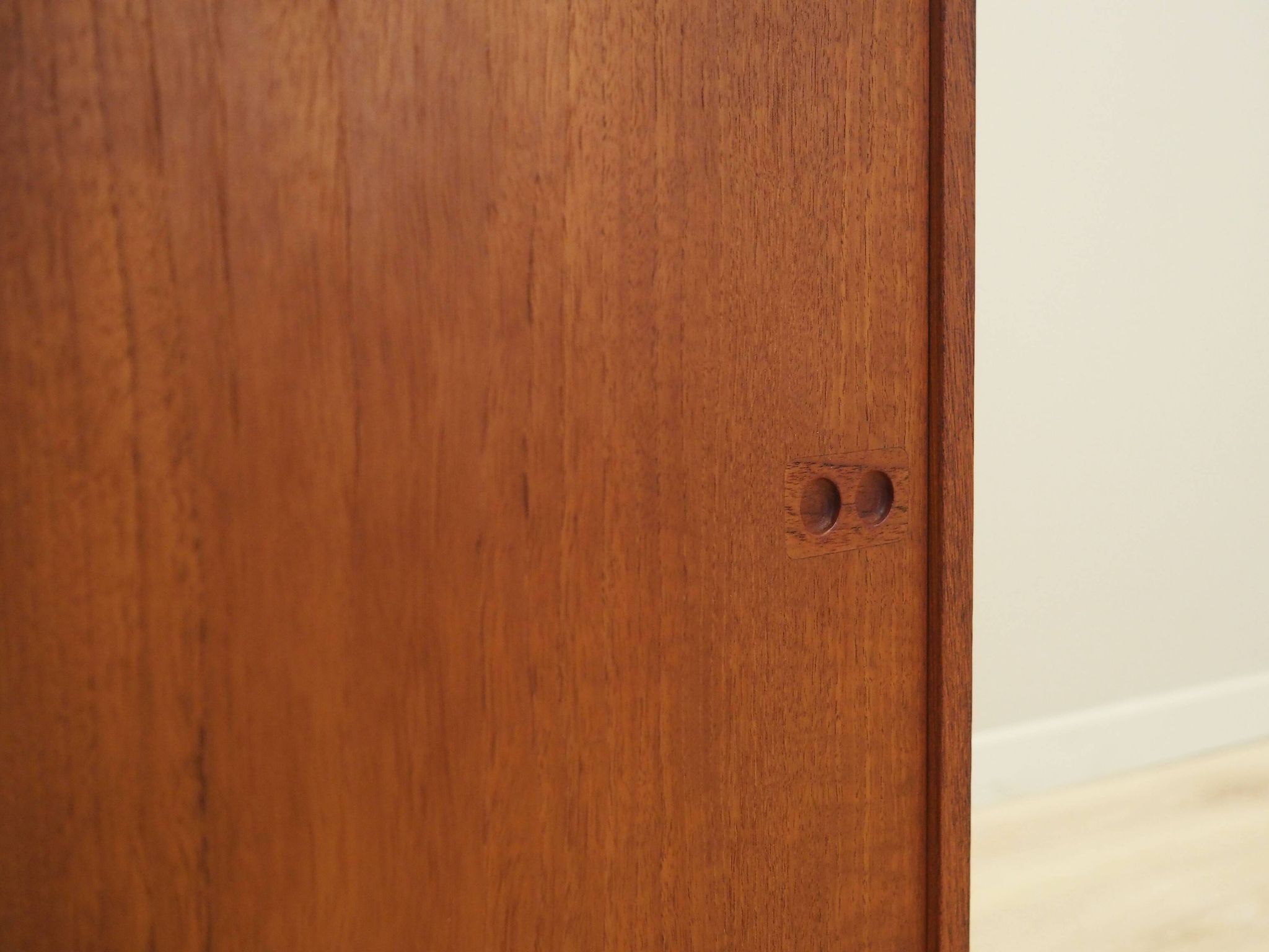 Teak cabinet, Danish design, 1960s, designer: Arne Vodder
