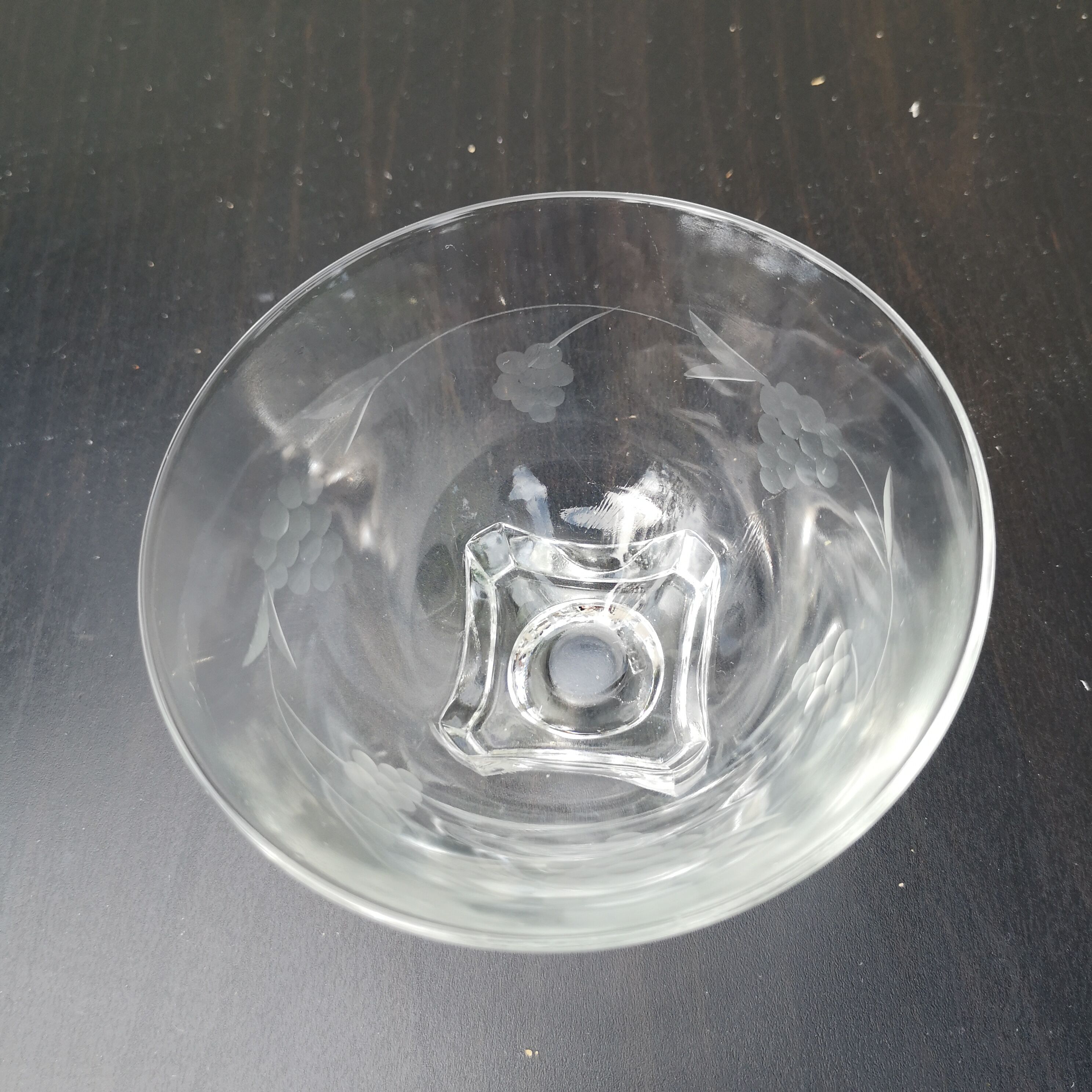 Set of 4 glasses of ice or champagne