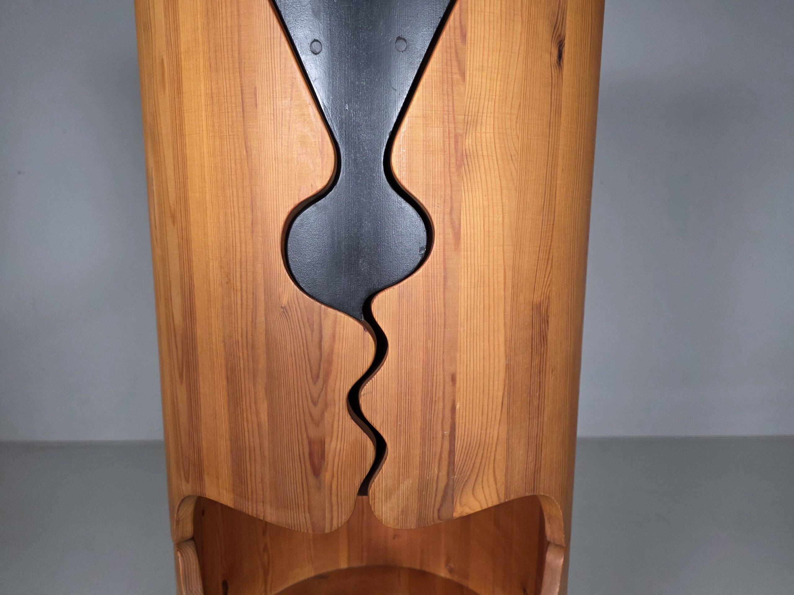 Peter Opsvik “Passion” Cylindra armoire en pin, Norvège, 1986