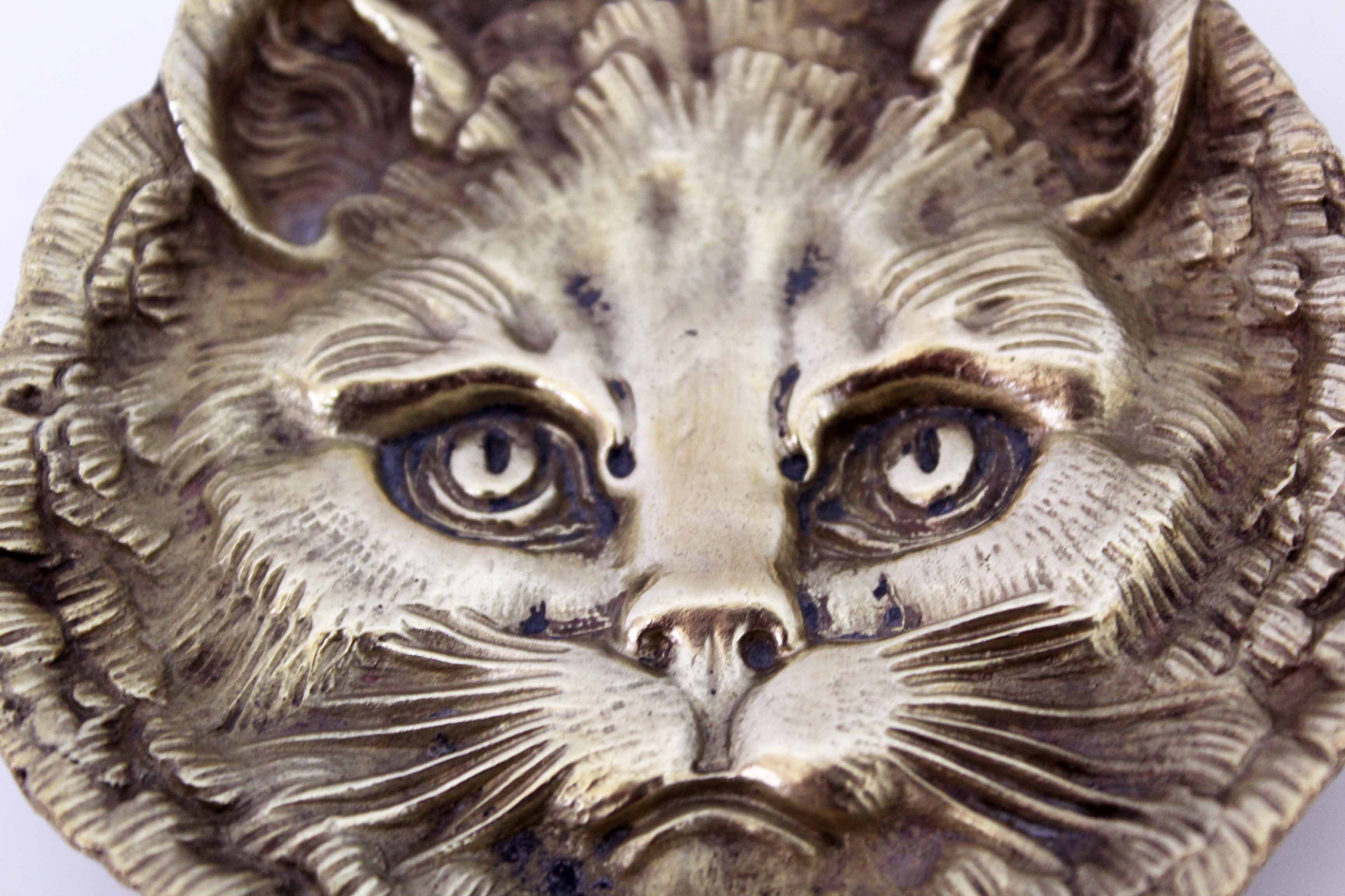 Trinket bowl "chat" in bronze
