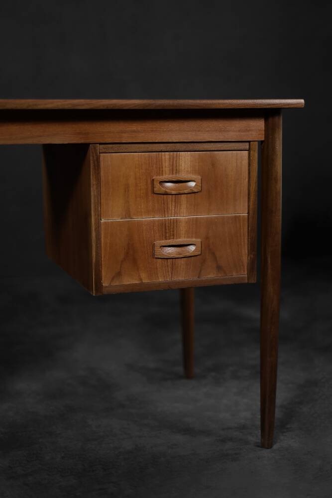 Classic vintage Scandinavian modern teak wood desk with drawers, 1960s