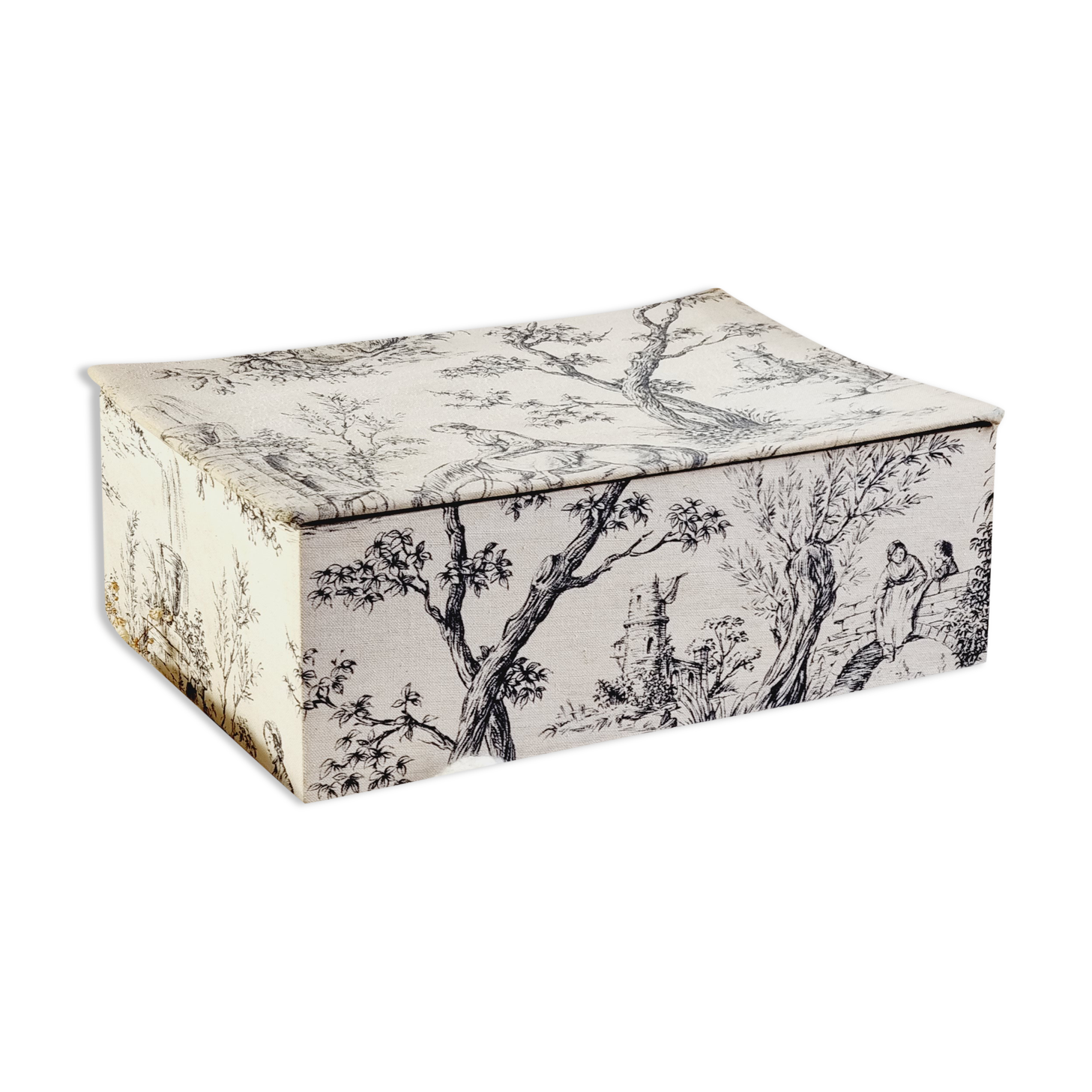 Large antique box made of toile de jouy