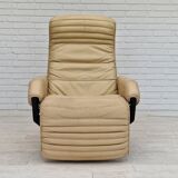 1980s, Danish design by Steen Ostergård for Bramin Møbler. "Action Recliner" relax chair.