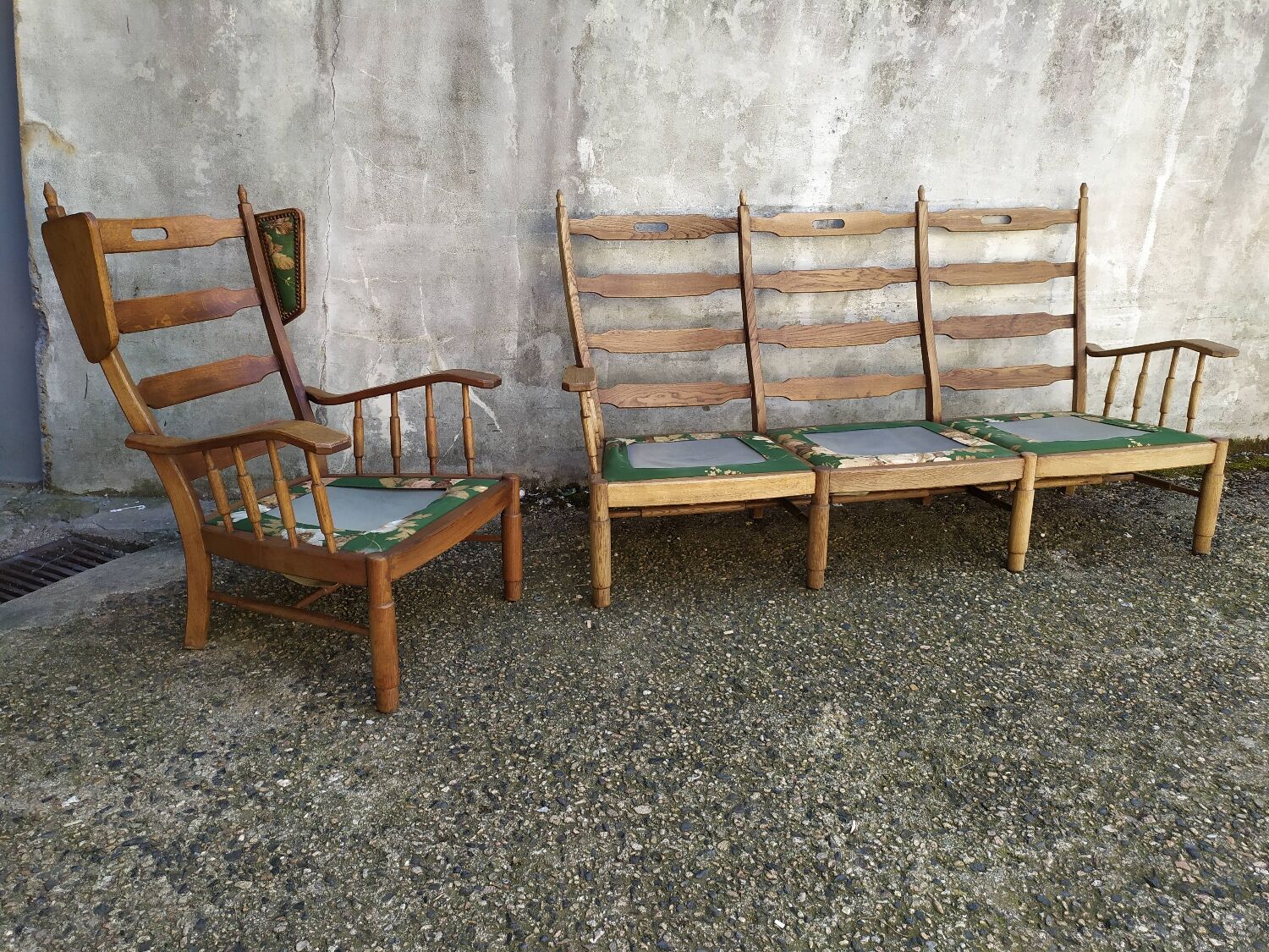 Vintage oak living room