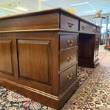 Large Classic English Desk Partnerdesk