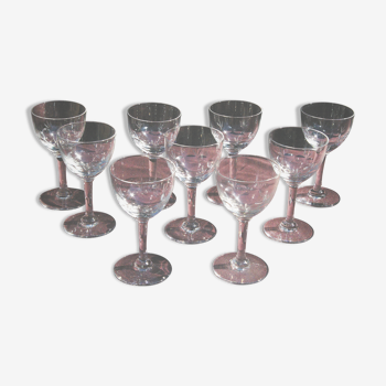 8 old glasses in porto aperitif in cut glass