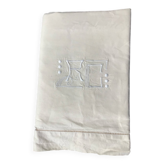Drap neuf brodé RC en métis à jour Venise