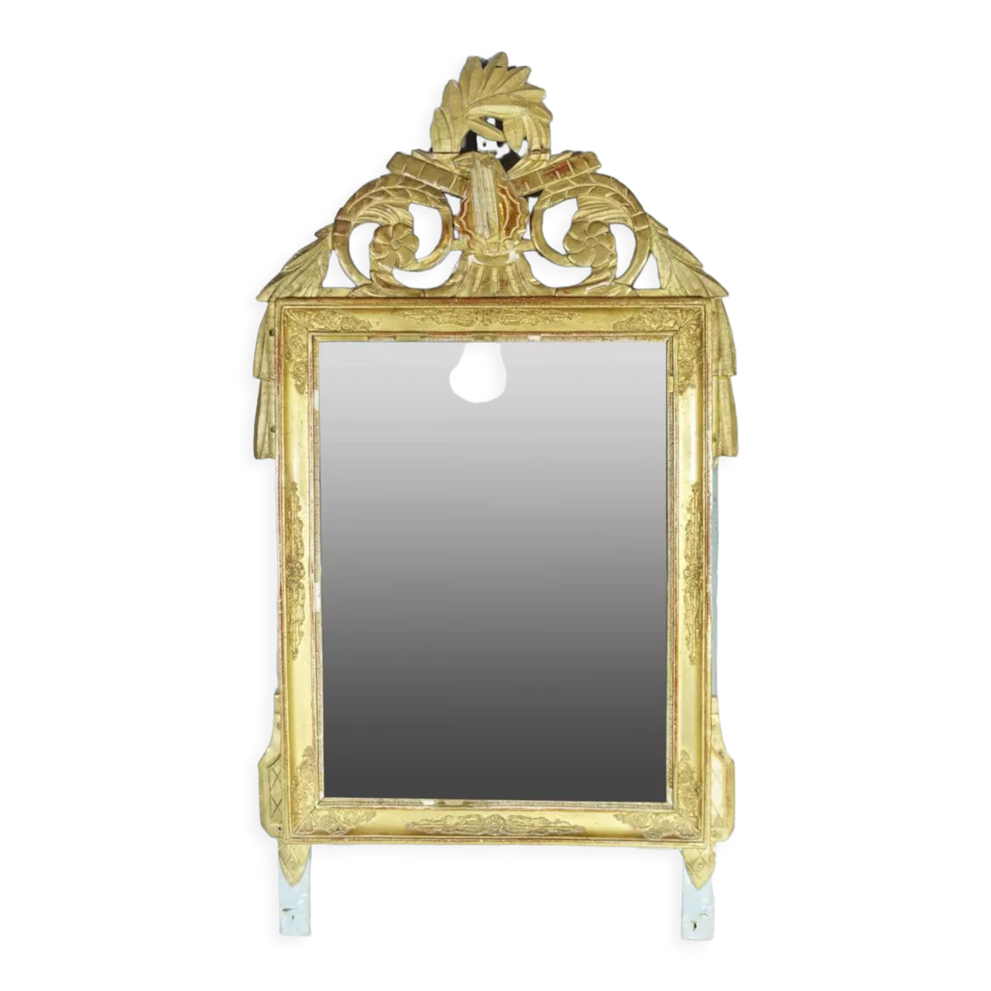 Beautiful Louis XVI style mirror in wood and gilded stucco. Nineteenth