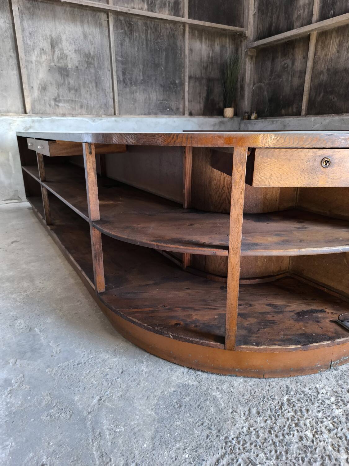 Ensemble de 2 comptoirs de magasin 1950