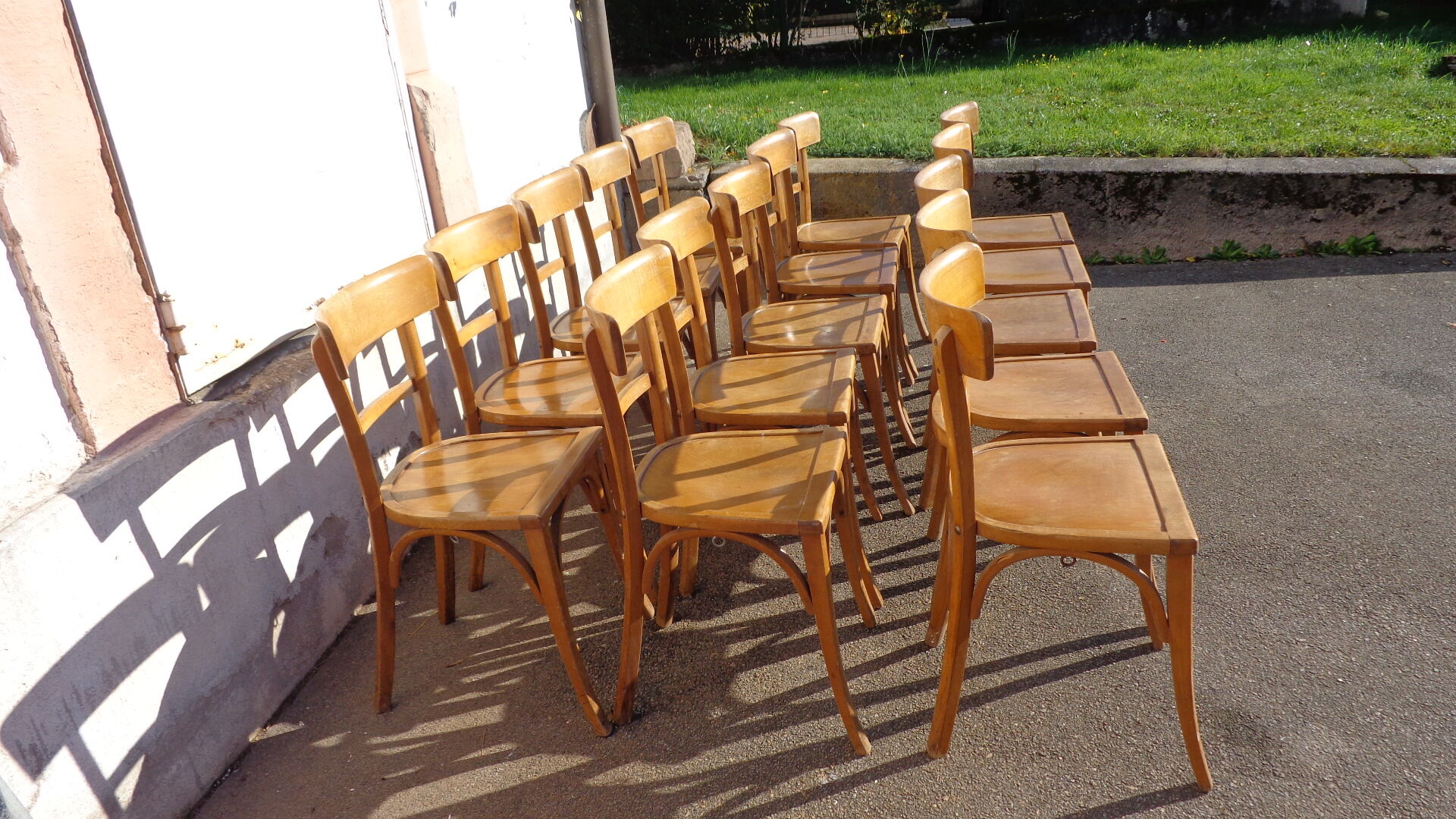 Lot de 15 chaises bistrot Luterma
