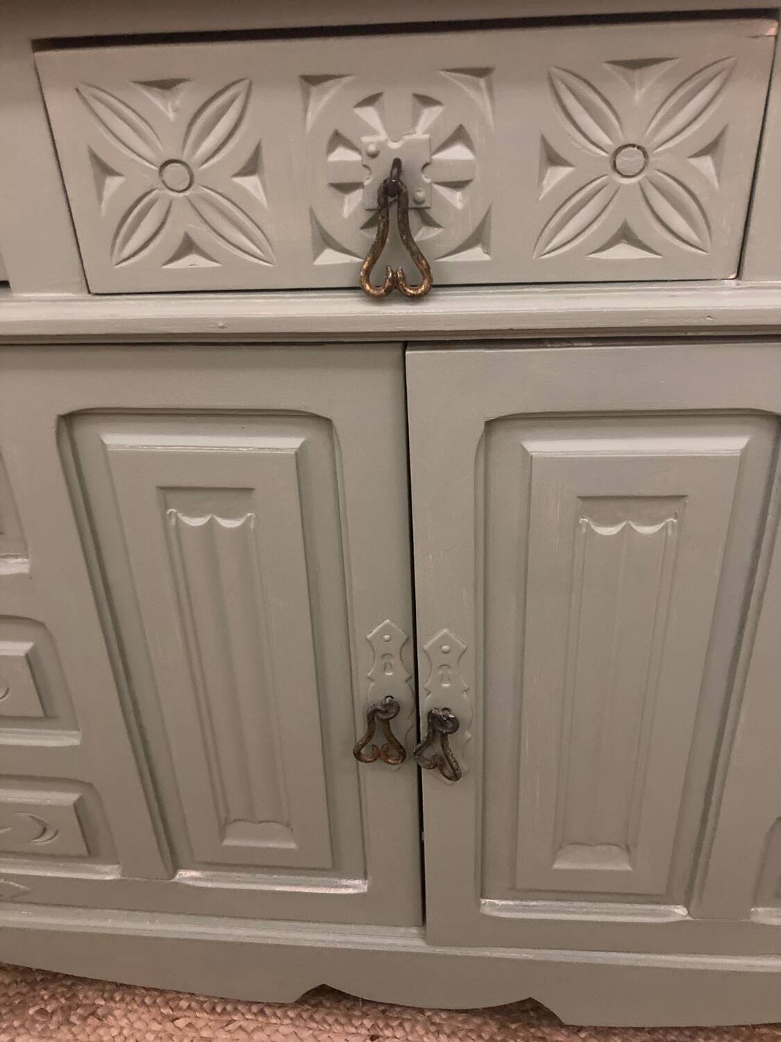 Convenient sideboard