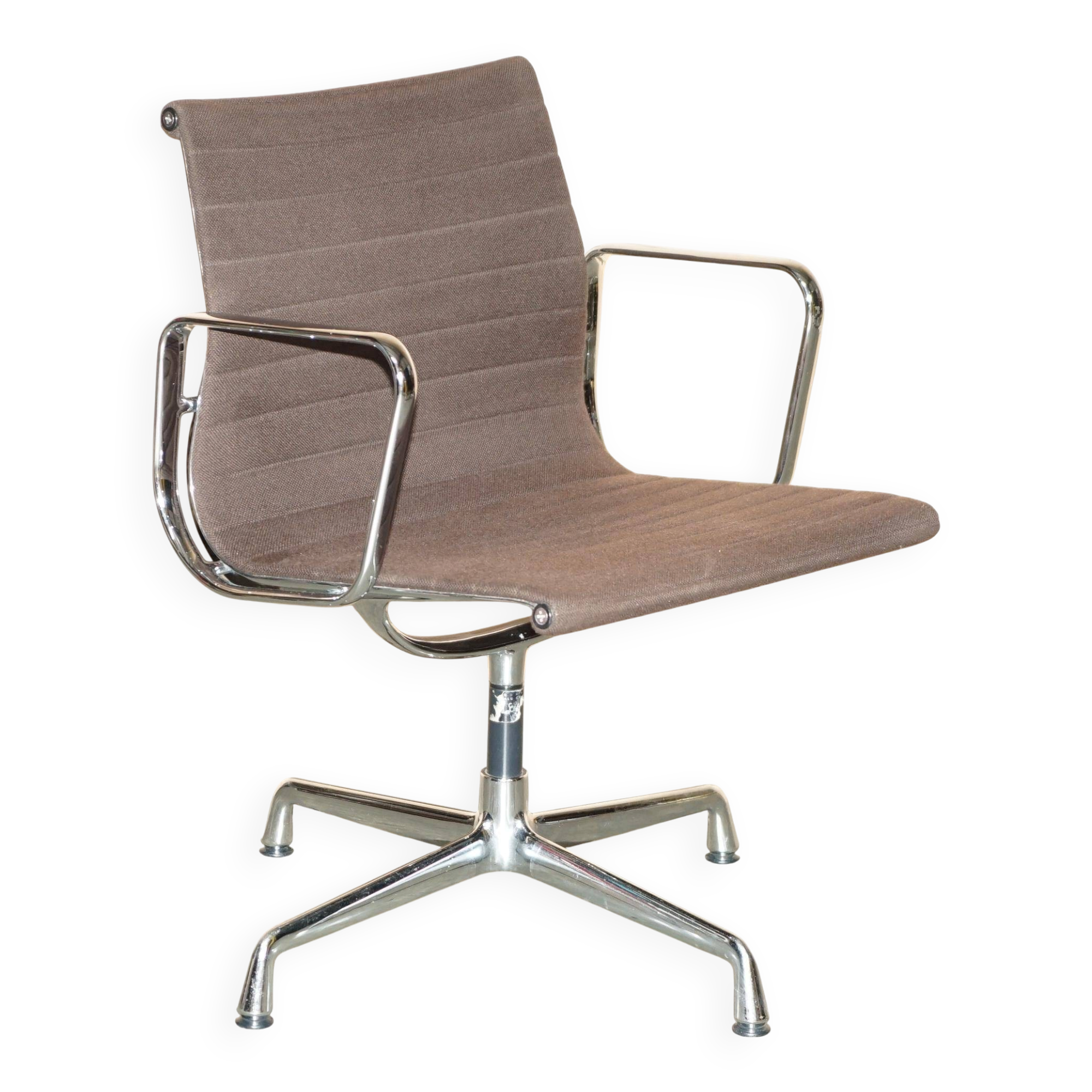 Vitra Eames Herman Miller EA 108 office chair 1989