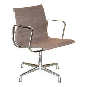 Chaise de bureau Vitra Eames Herman Miller EA 108 1989