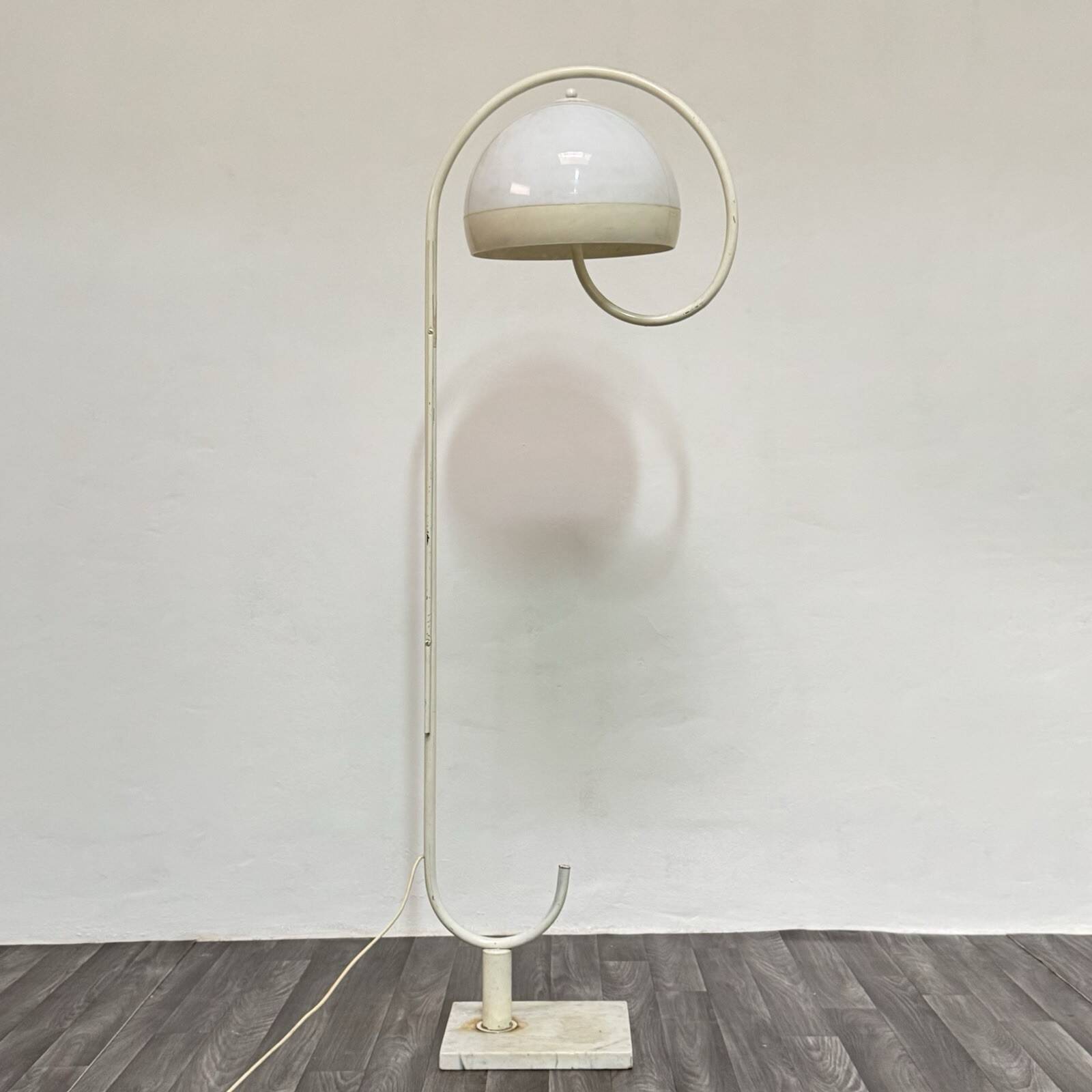 Harvey Guzzini floor lamp Space Age with marble base 1970s design