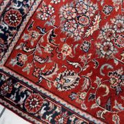 Handmade vintage Persian Sarouk rug 76cm x 122cm, 1970s