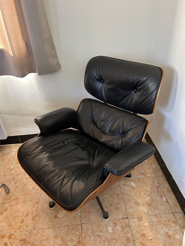 Lounge chair Charles et Ray Eames