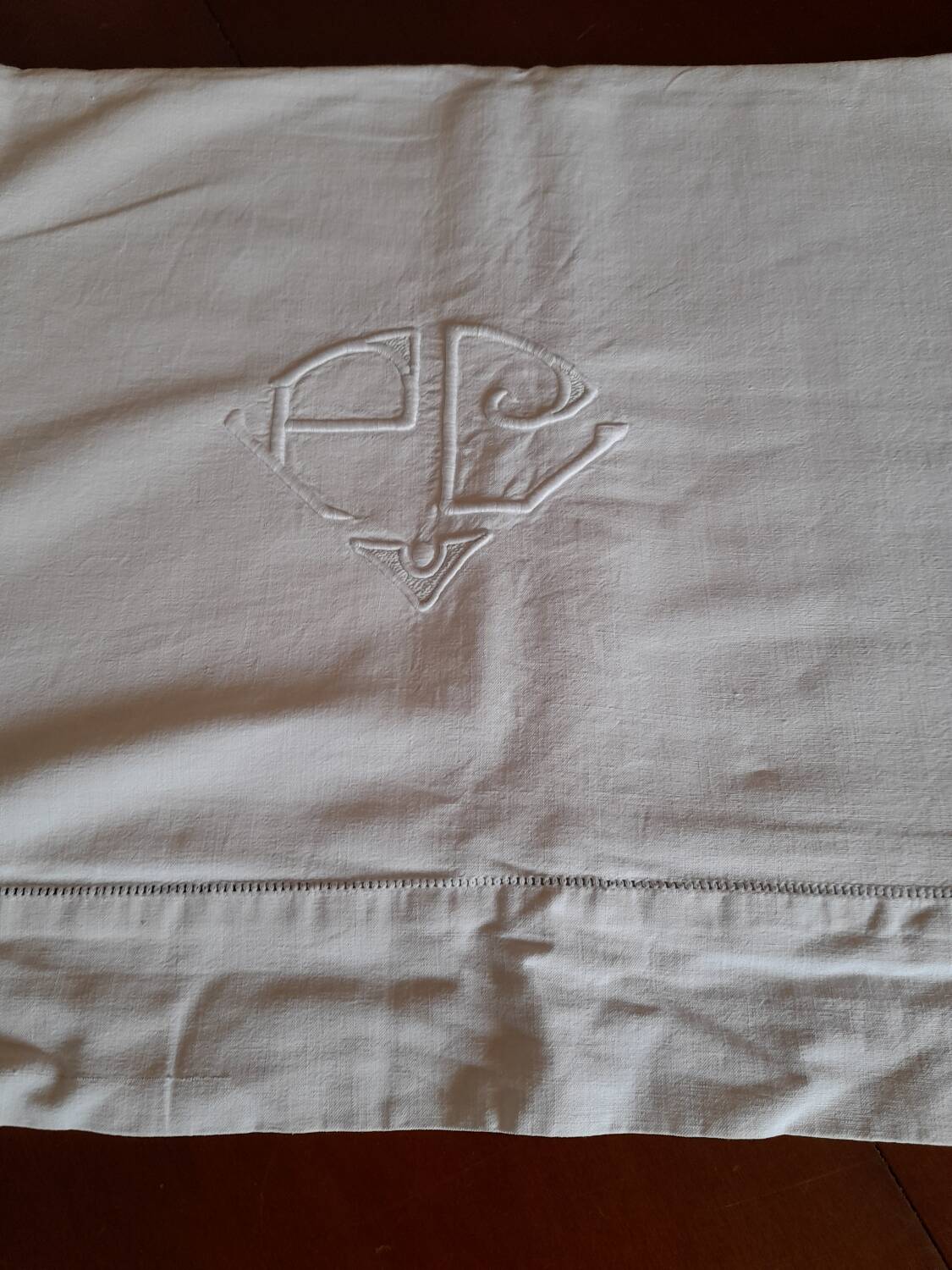 Old embroidered sheet 200*340