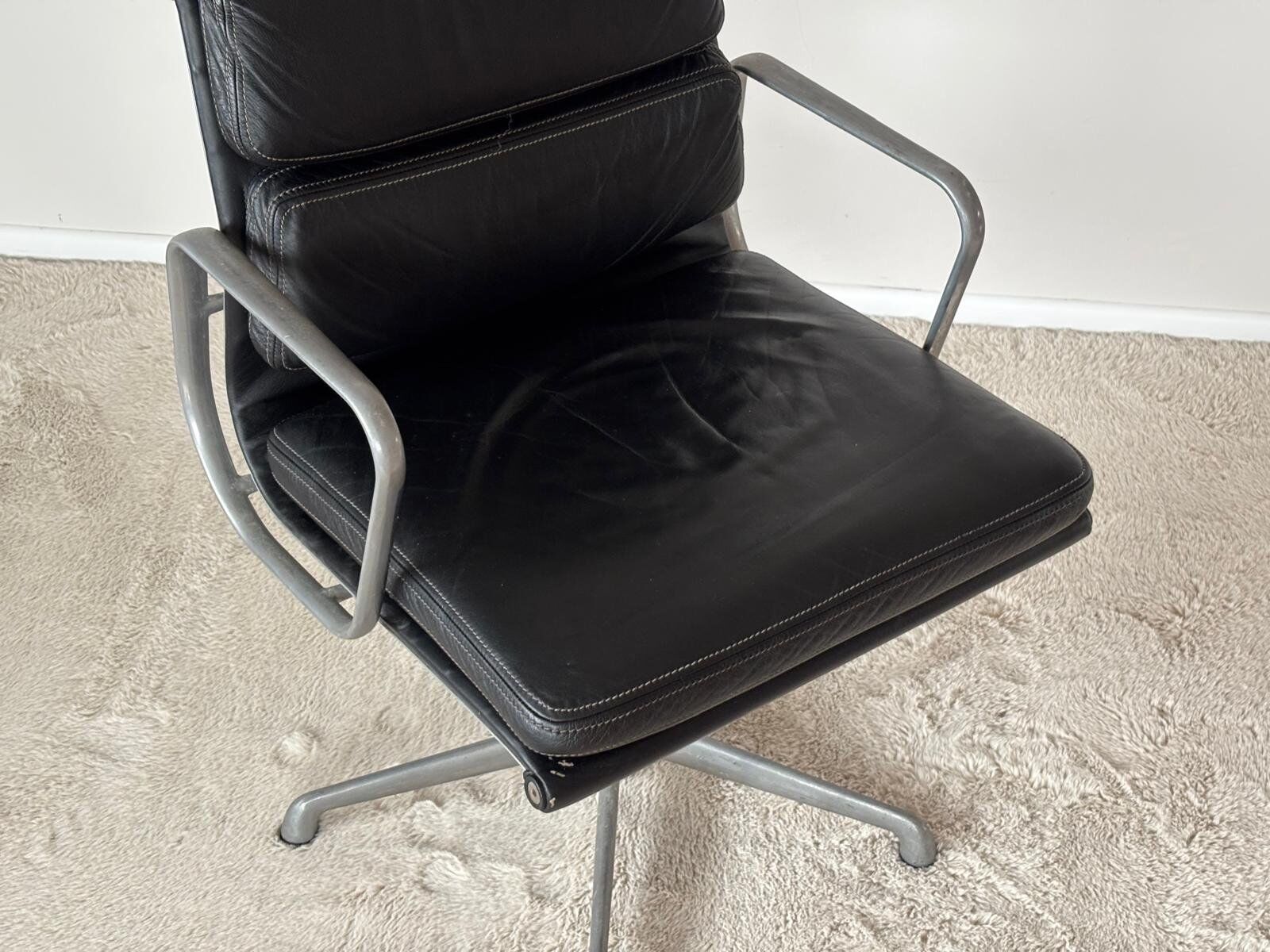 EA208 Soft Pad Chair by Charles and Ray Eames for ICF De Padova, 1973