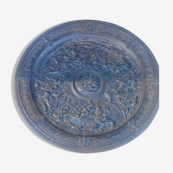 cast iron dish decorated in the antique XIX th -FONTE SOMMEVOIRE