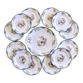 Service ancien de 1930 en porcelaine au décor oiseaux, papillons et coq