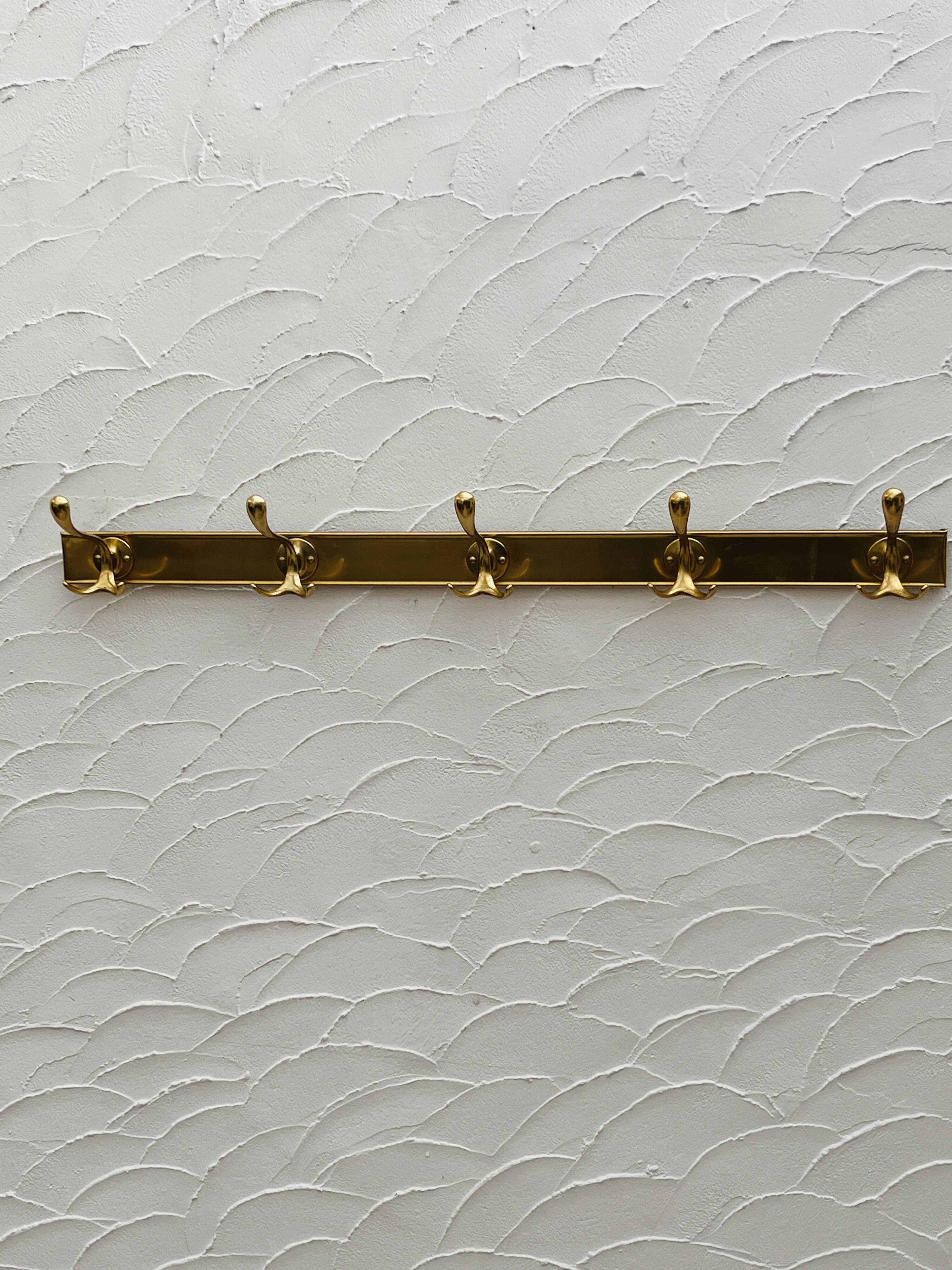 Porte-manteau en aluminium anodisé