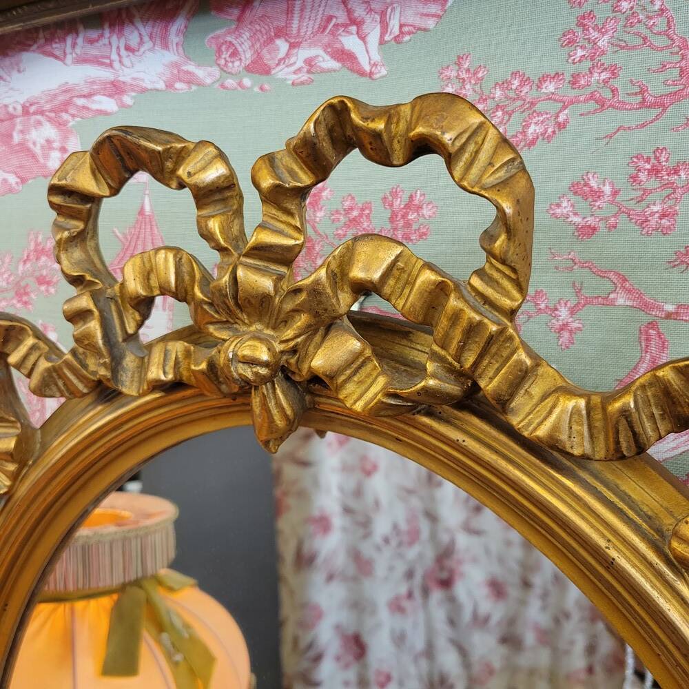 Louis XVI Medallion Mirror