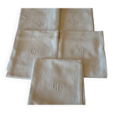 Serviettes brodées