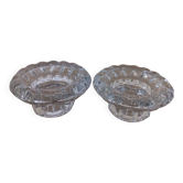 Bougeoirs en verre moulé