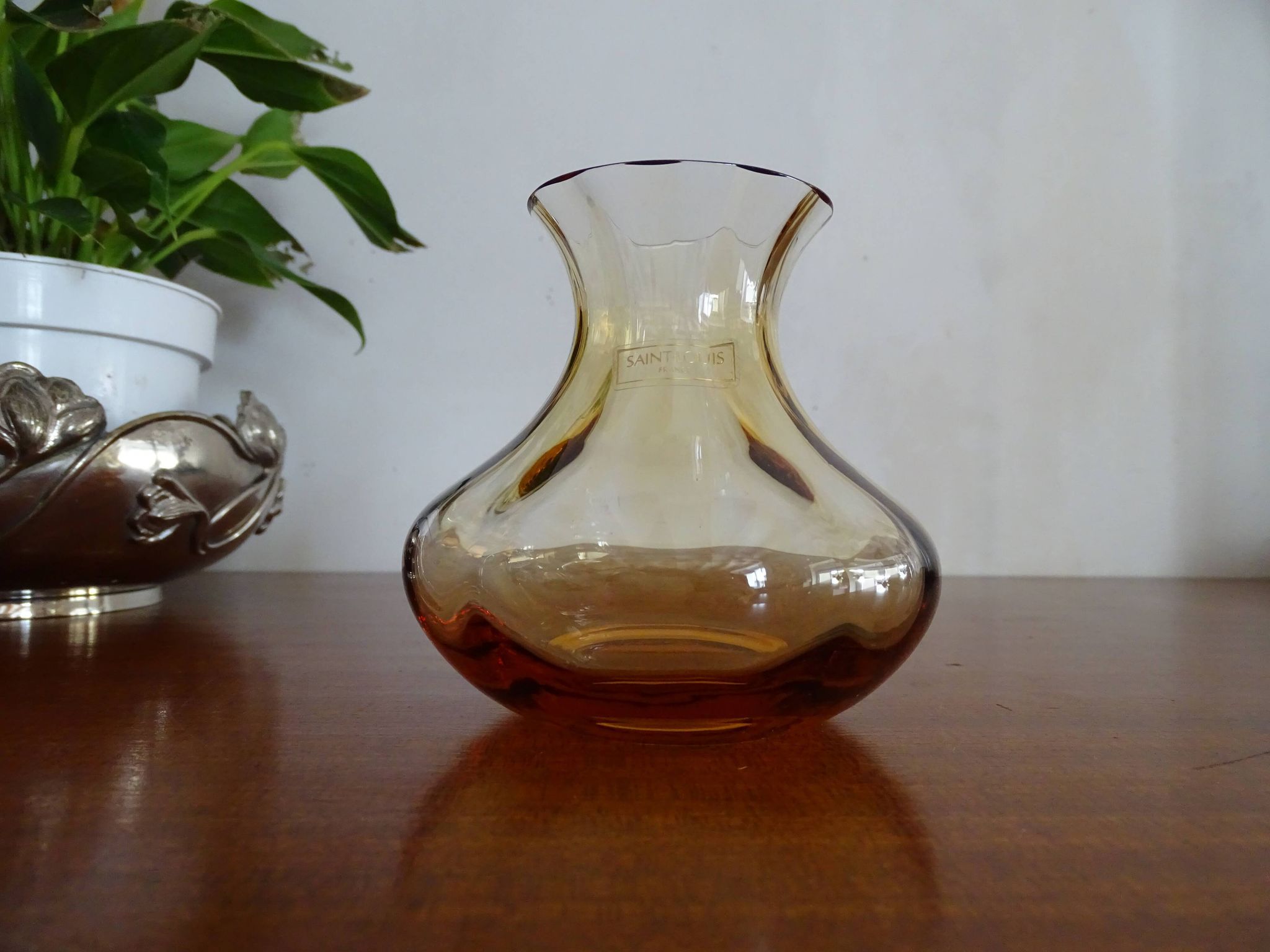 Crystal vase Saint Louis venetian amber orange ribs signed
