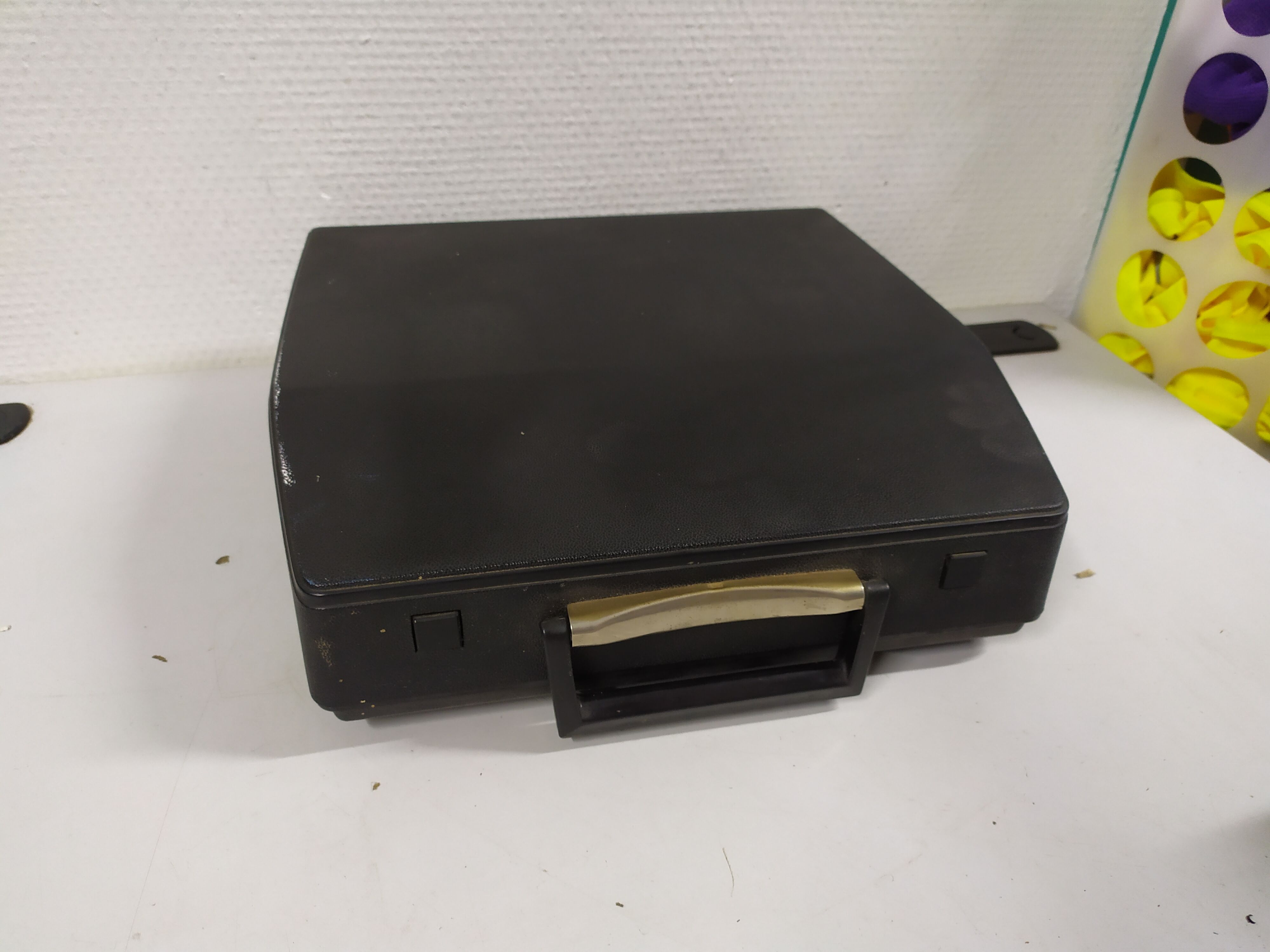 Adler Tippa Typewriter - Azerty Keyboard - works