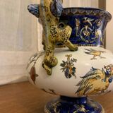 Médicis vase with chimeras in Gien earthenware, 19th century.