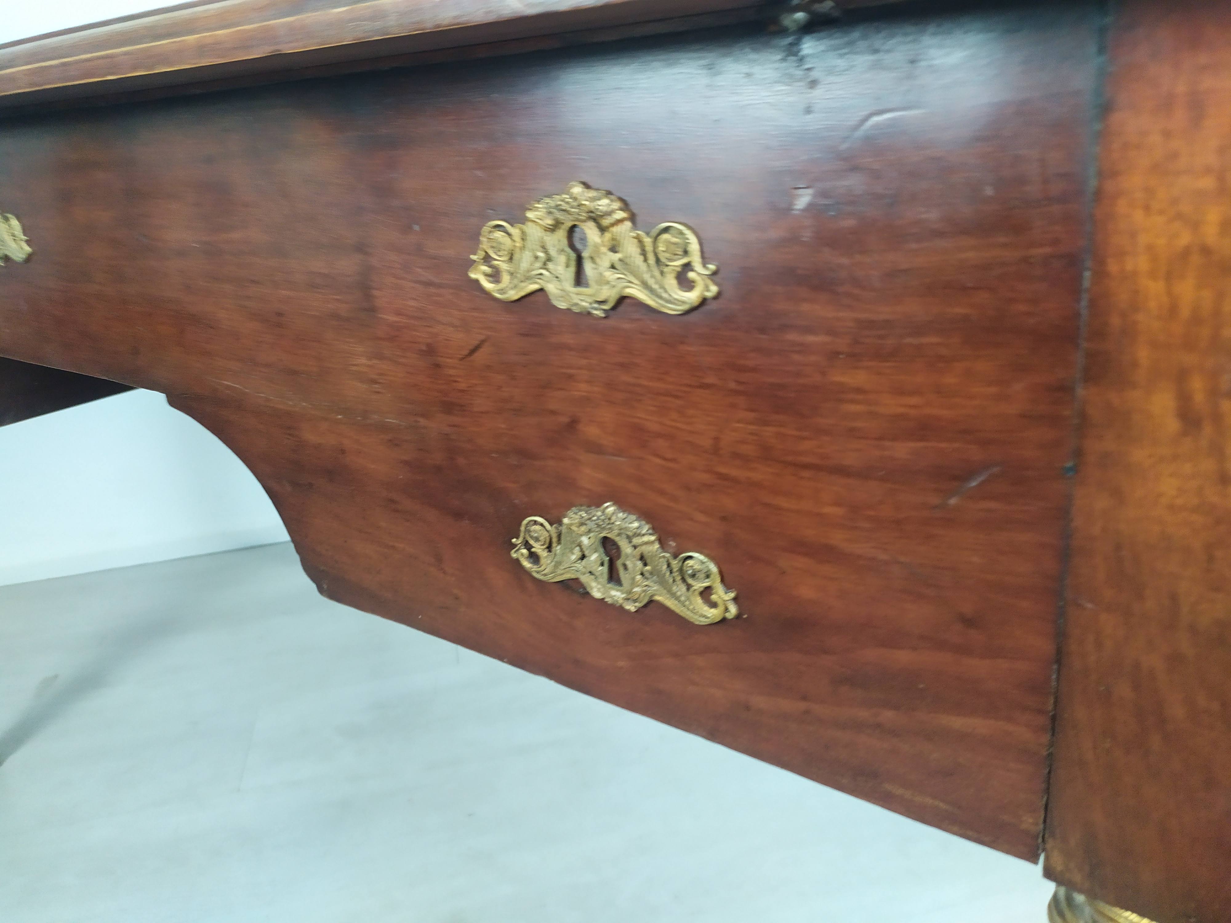 Empire-style desk and chairs