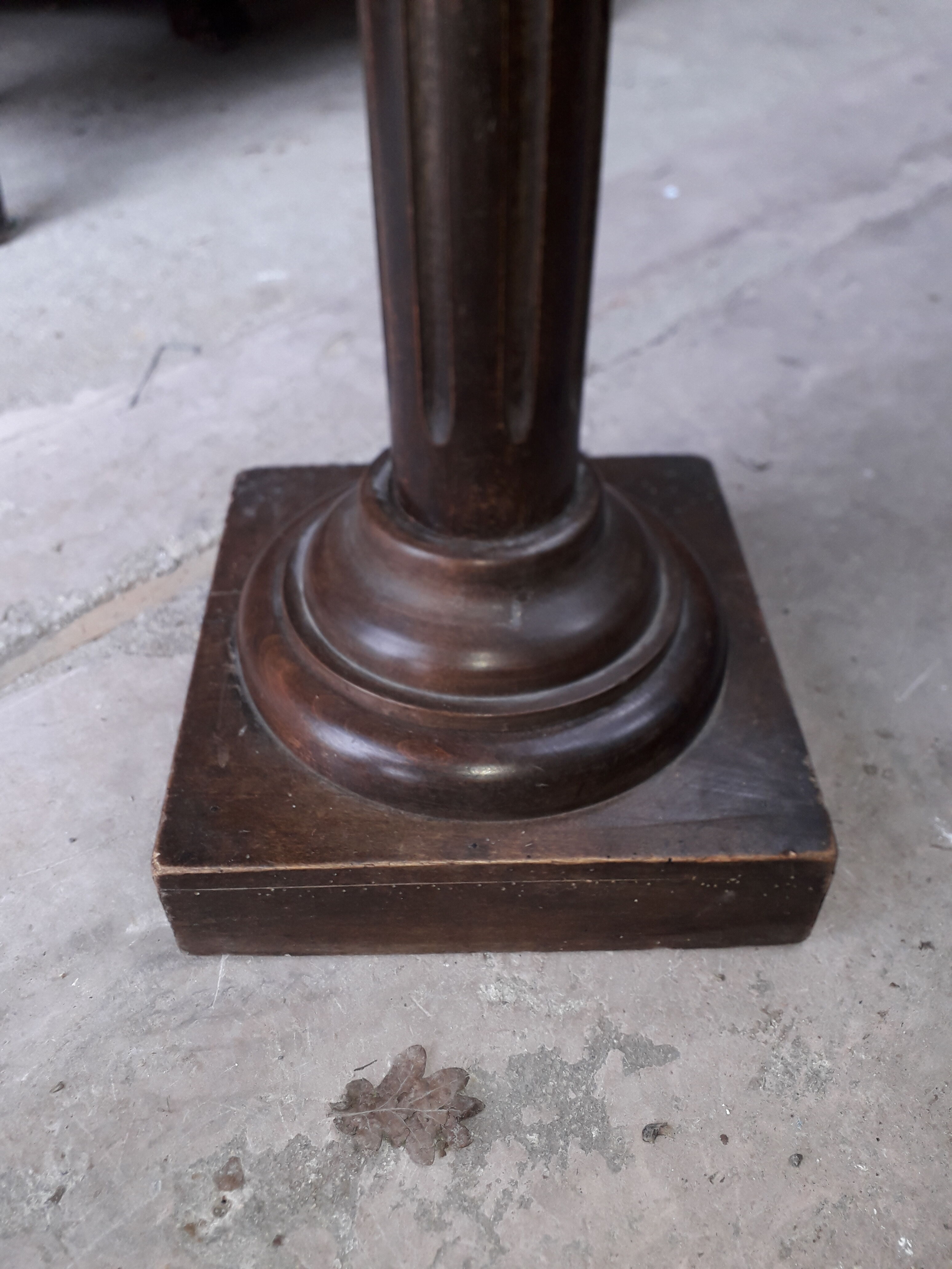 Louis XVI-style wooden selette