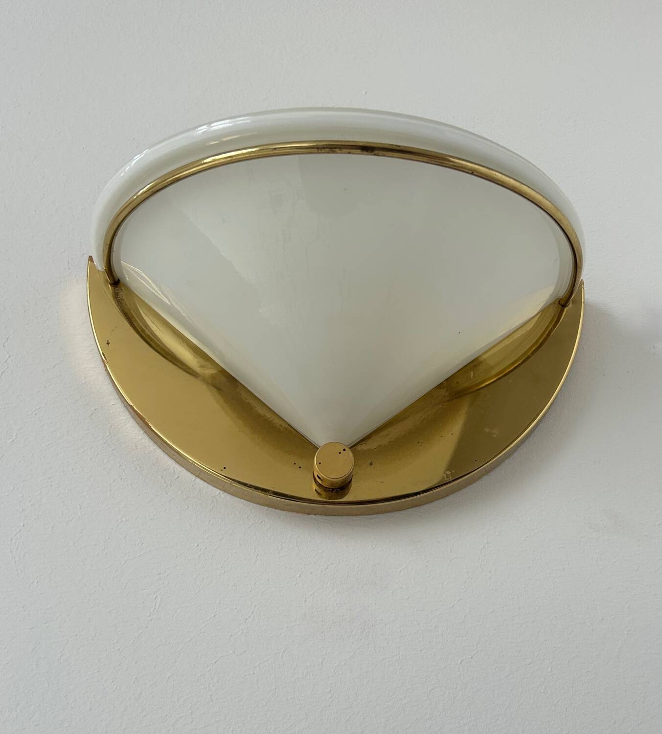 Pair of vintage wall lights, brass and opaline glass, Italy 1970