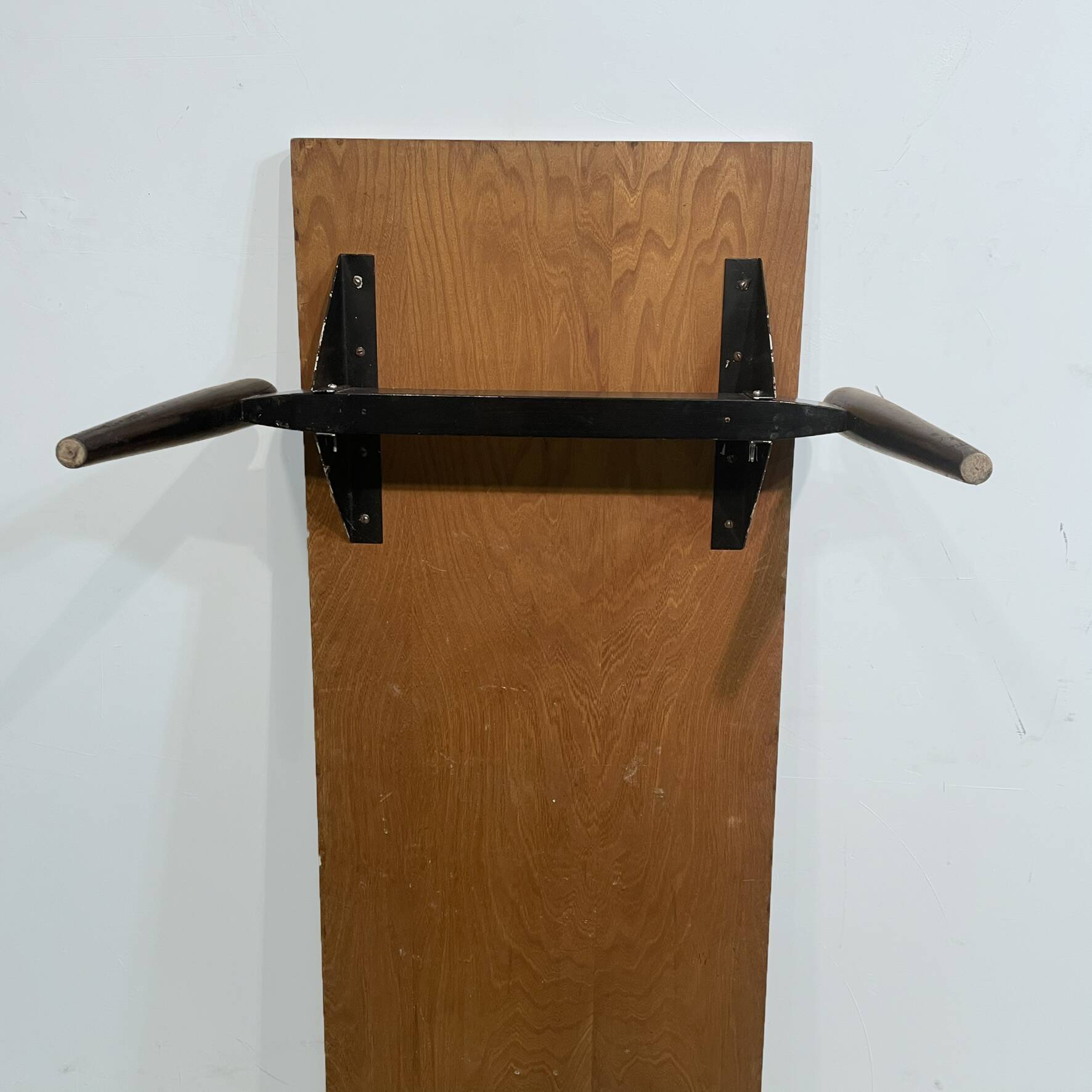 Large 1950s modernist coffee table – sculptural black base