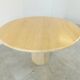 Table à manger ronde italienne en travertin années 1970