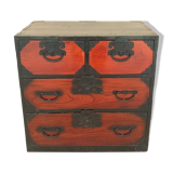 Japanese lacquered chest of drawers