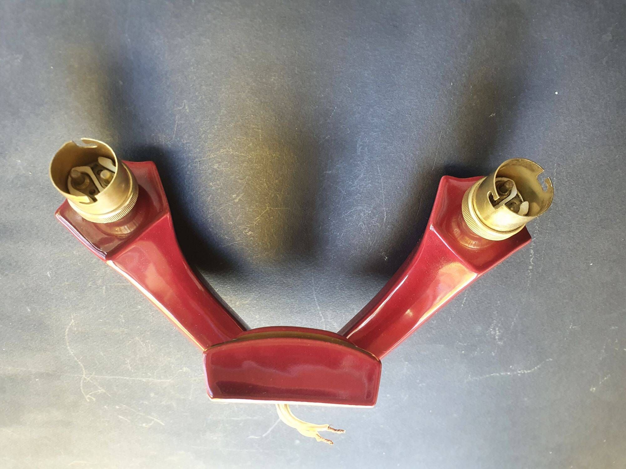Ceramic wall lamp with Art Deco shades