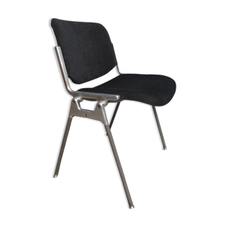 DSC 106 chair by Giancarlo Piretti for Castelli