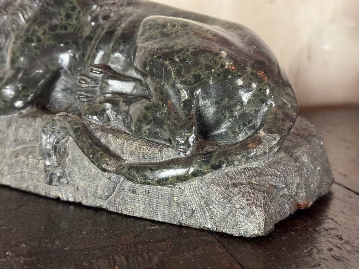 Green serpentine marble sculpture, the Lion of Lucerne after Bertel Thorvaldsen around 1880.