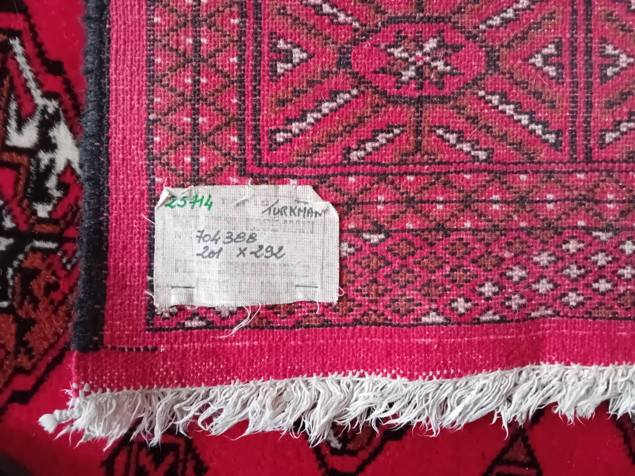 Handmade Turkmen Bukhara Rug 292x201cm