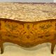 Commode galbée Style Louis XV en marqueterie