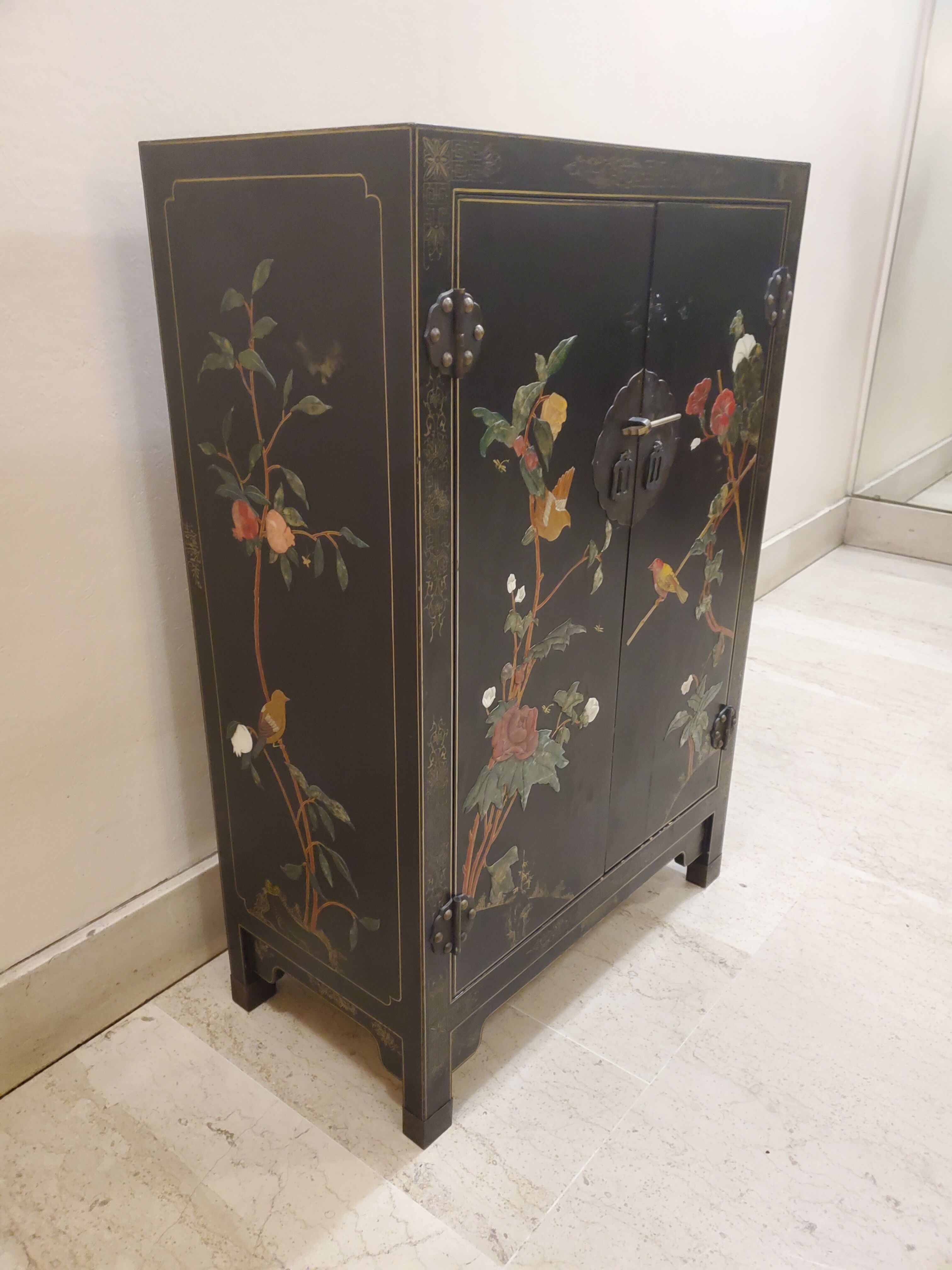 Bedside cabinet 2 doors