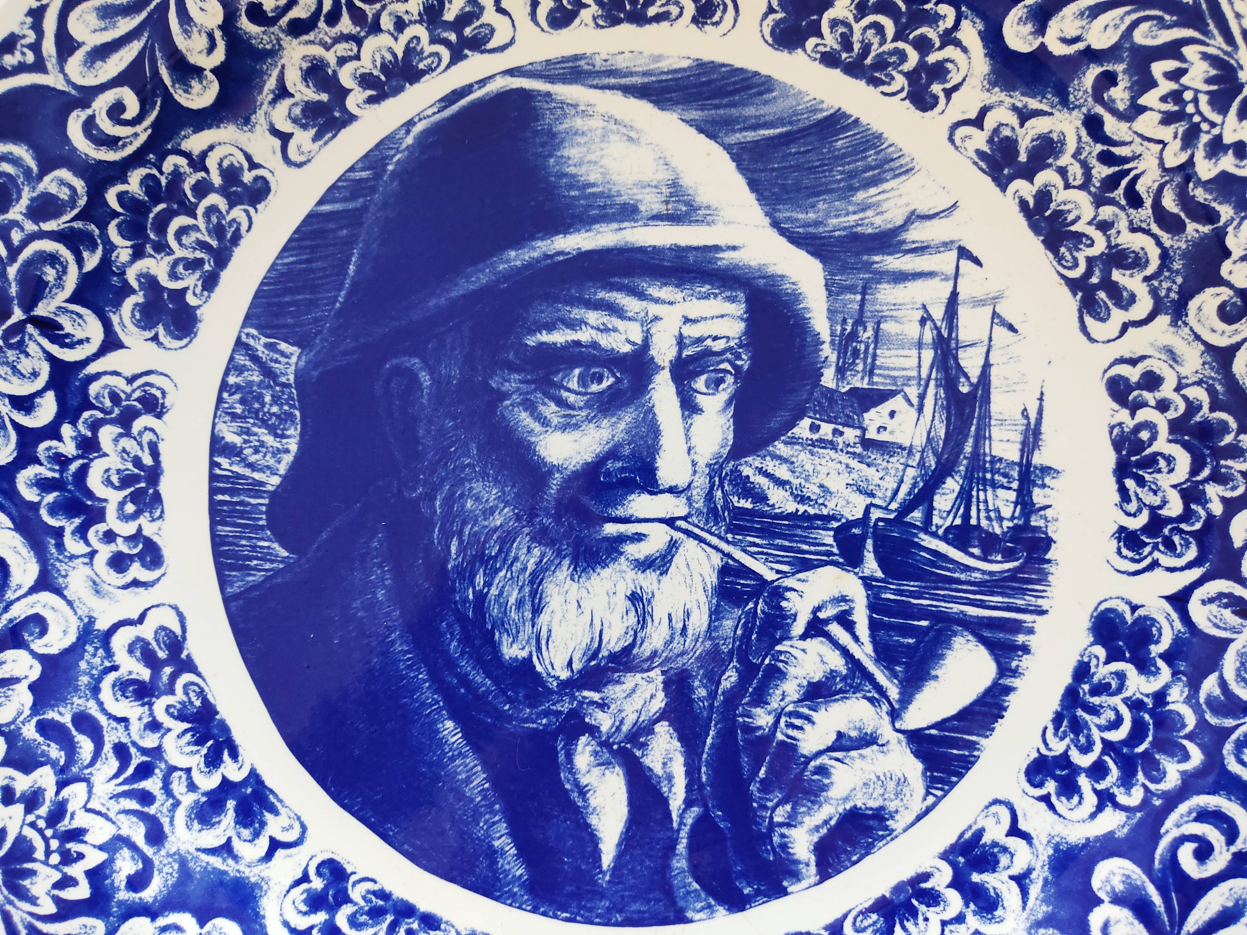 Plat Boch décor de pêcheur 39,5 cm de diamètre