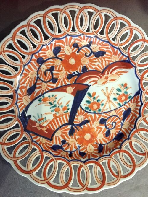 Imari porcelain work plate